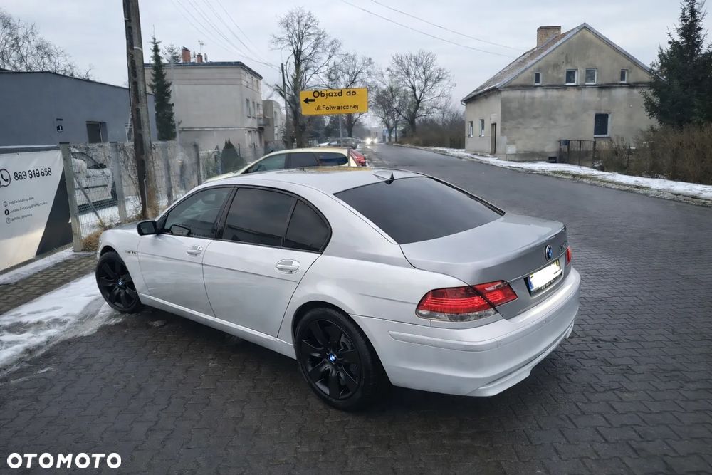 BMW Seria 7 760i L - 6
