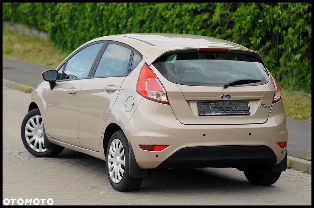 Ford Fiesta - 13
