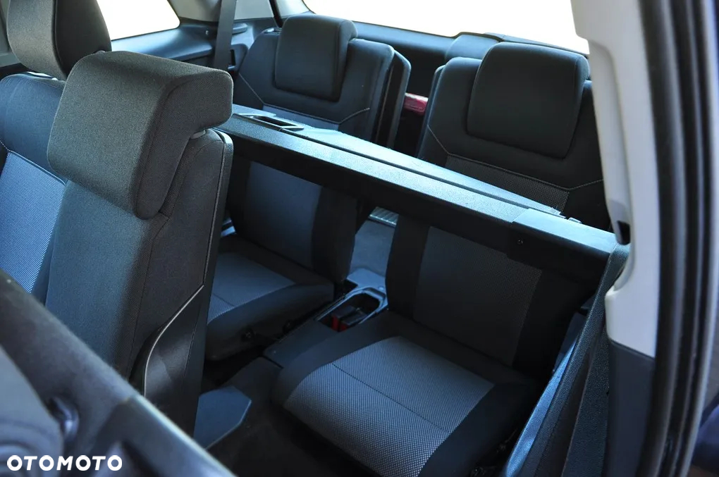 Opel Zafira 1.8 Cosmo - 28