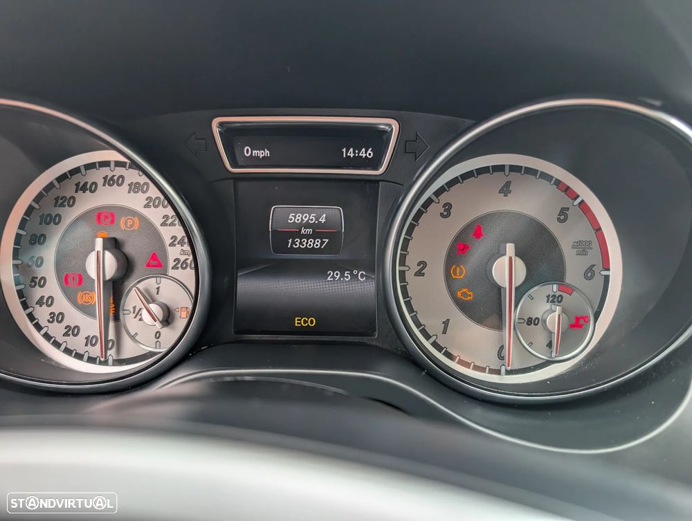 Mercedes-Benz GLA 200 (CDI) d Urban - 15