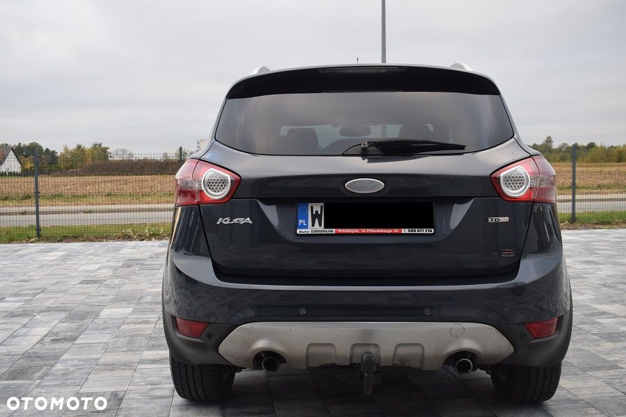 Ford Kuga 2.0 TDCi 2x4 Titanium - 23