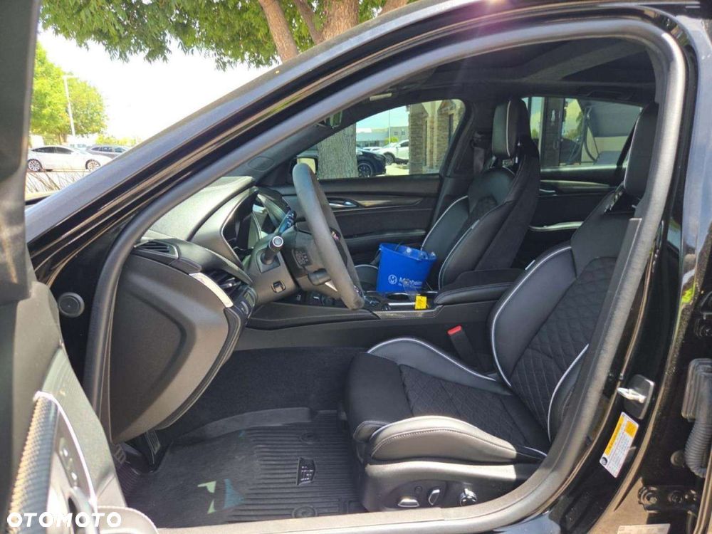 Cadillac CT5 - 6