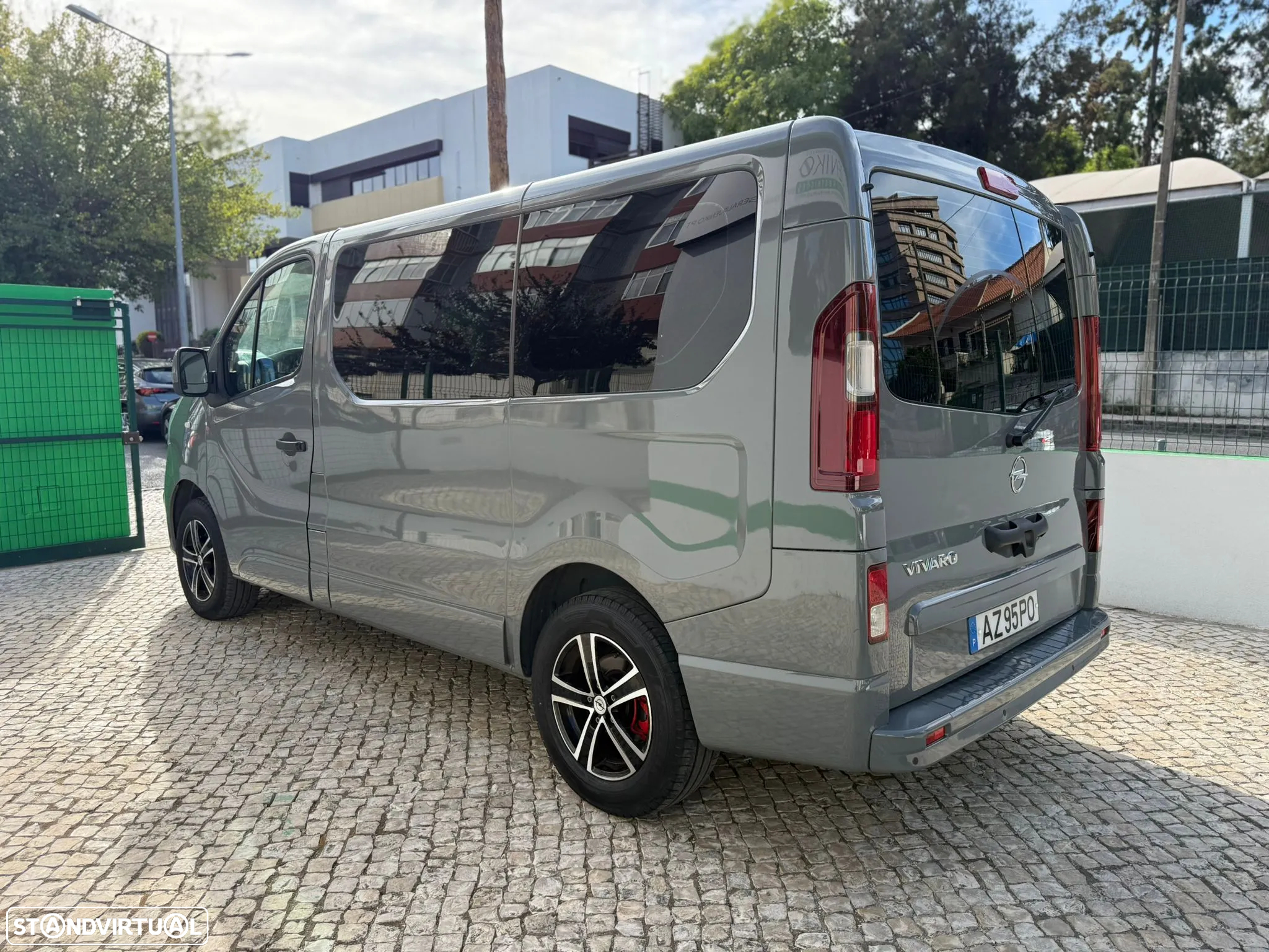 Opel Vivaro 1.6 CDTi L1H1 2.7T - 4
