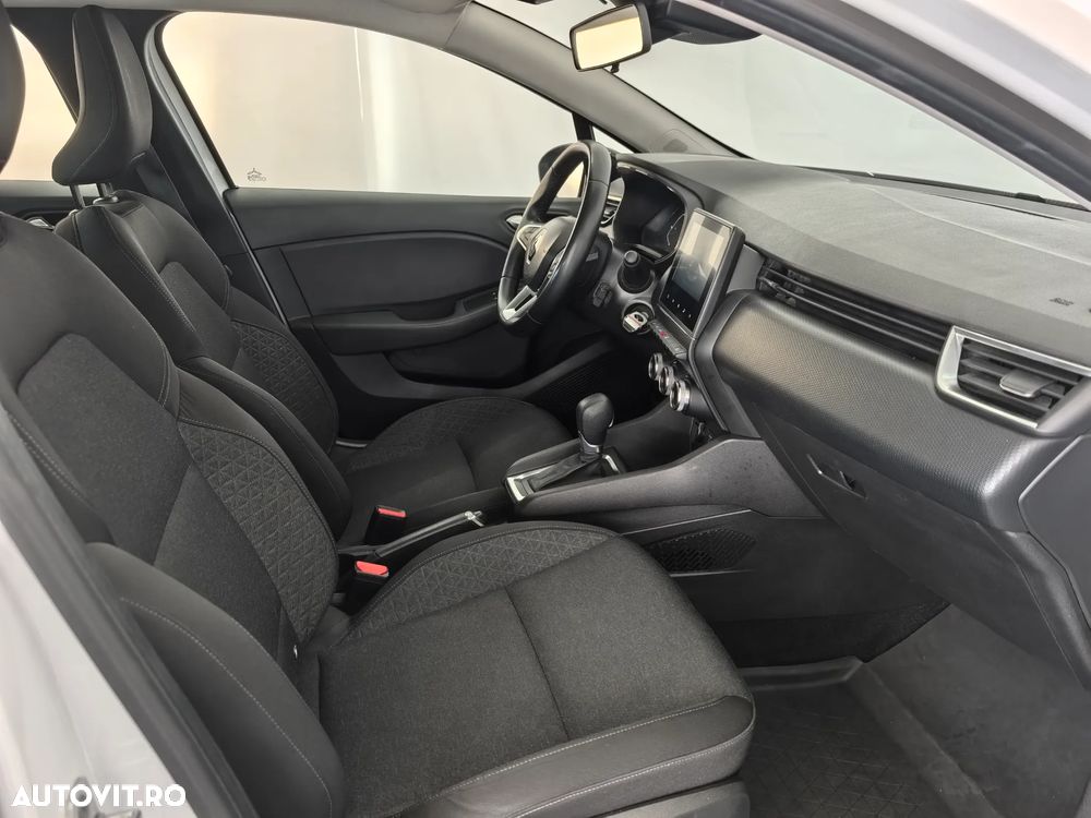 Renault Clio V full hybrid 145 Techno - 28