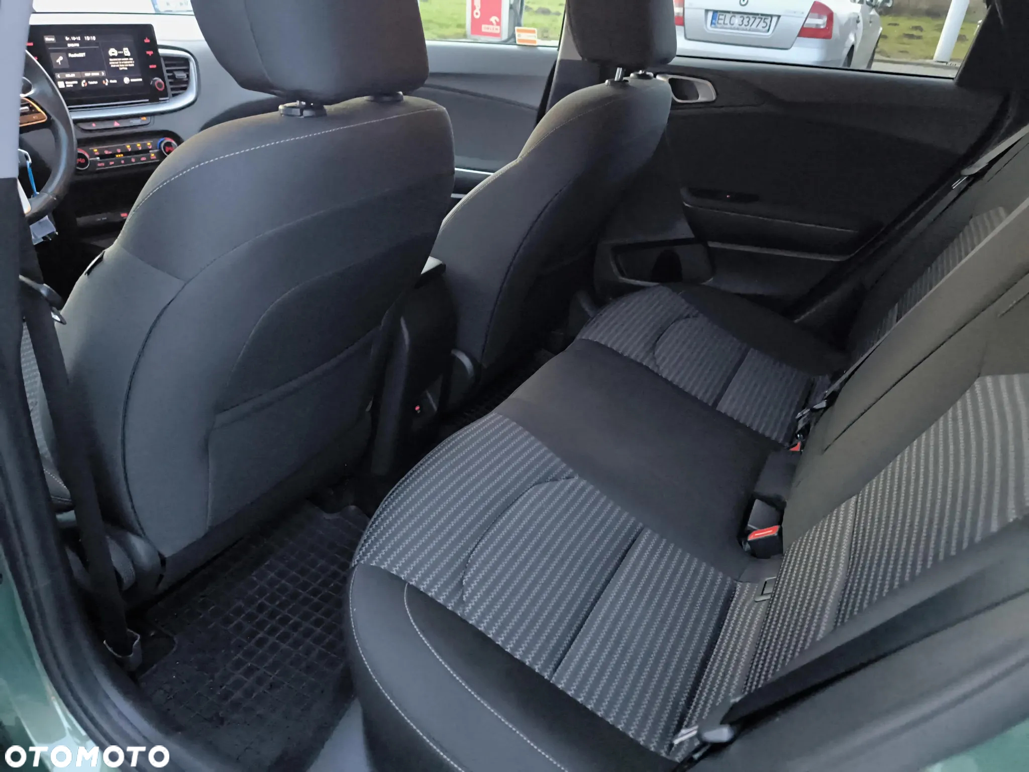 Kia Ceed 1.5 T-GDI M - 23