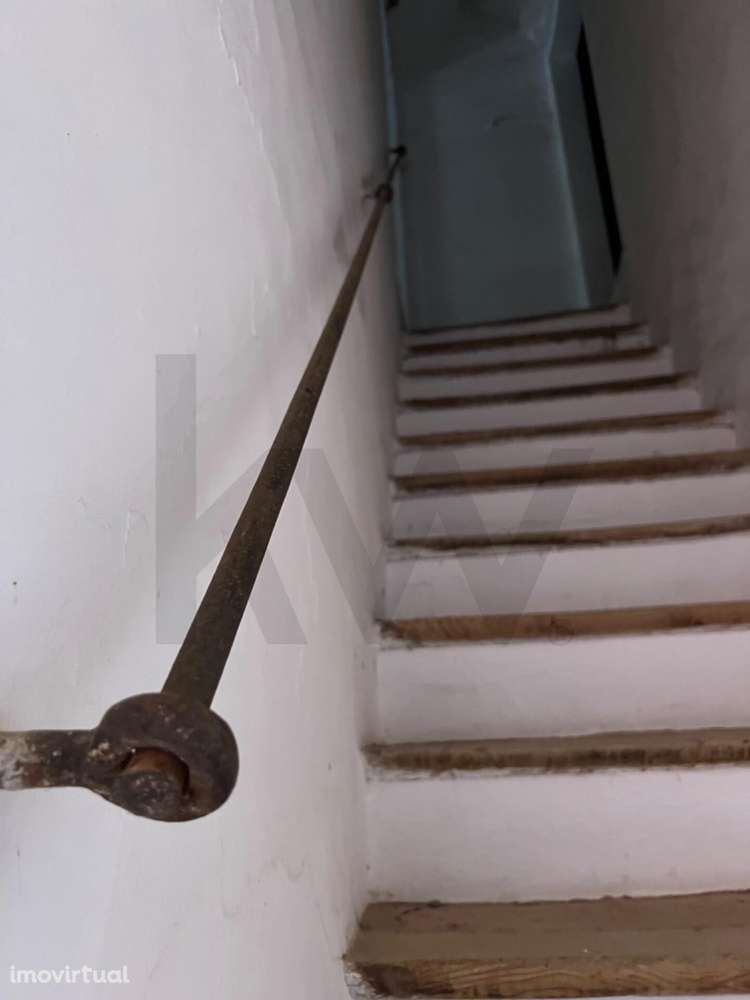 Moradia | Recuperar | Logradouro - Grande imagem: 5/22