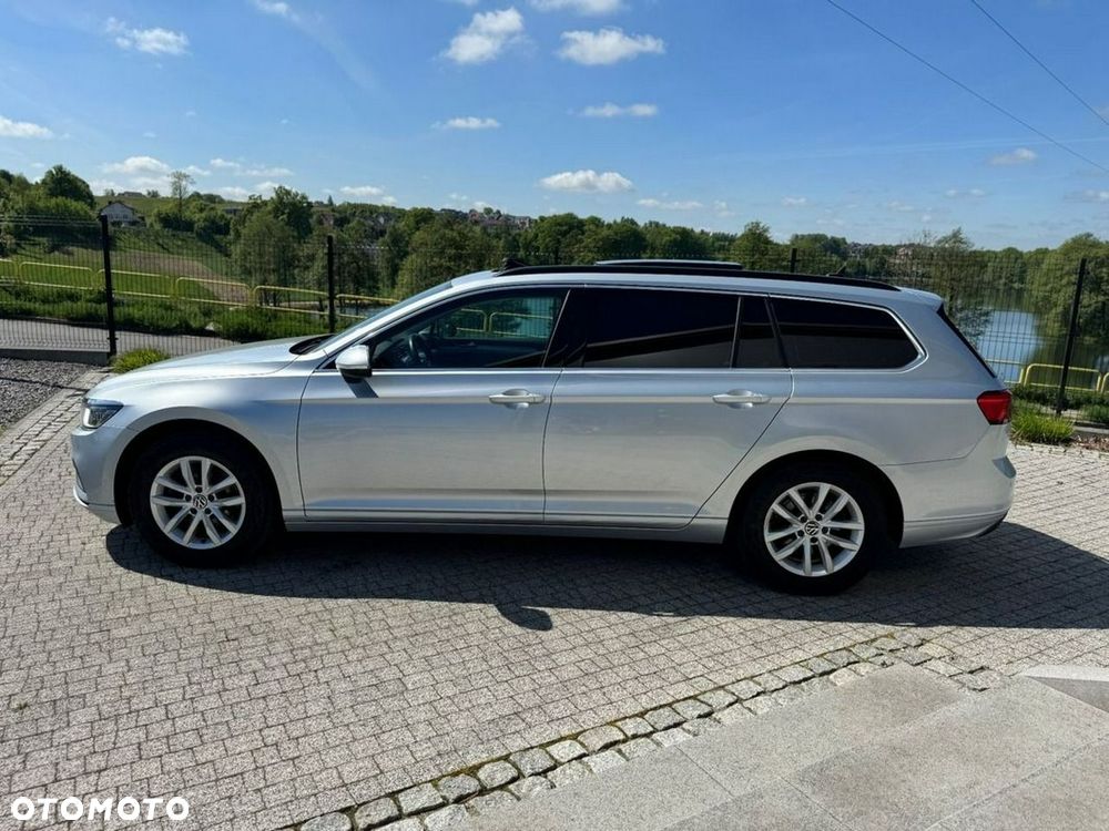 Volkswagen Passat - 5