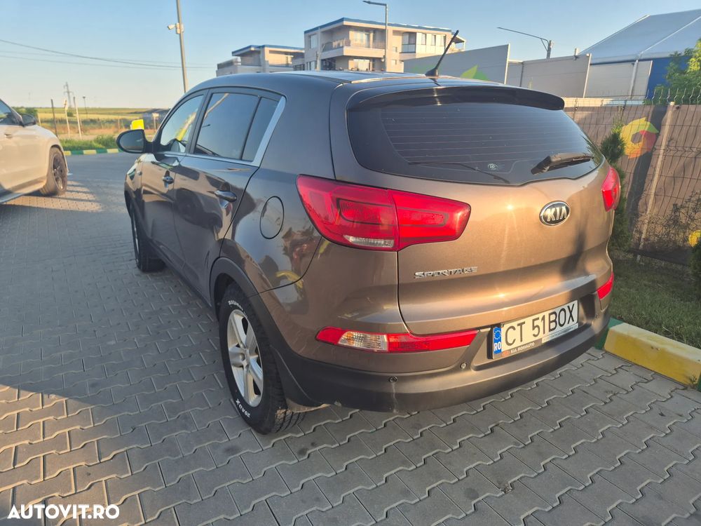 Kia Sportage 1.6 GSL MT 4x2 CLASSIC - 2