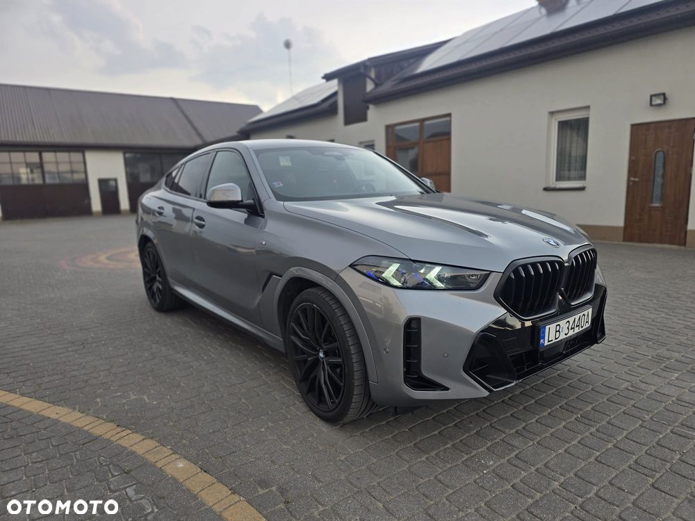 BMW X6M - 1