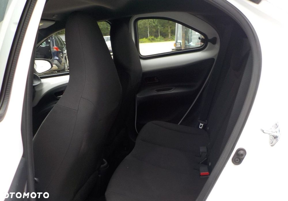 Toyota Aygo X - 25