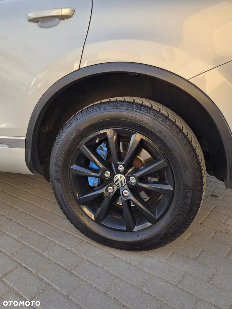 Volkswagen Touareg 3.0 V6 TDI BMT - 7
