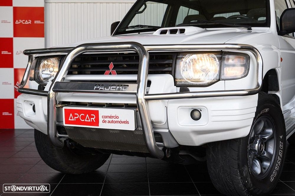 Mitsubishi Pajero 2.8 TD GLS - 8