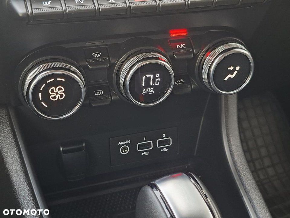 Renault Captur - 27