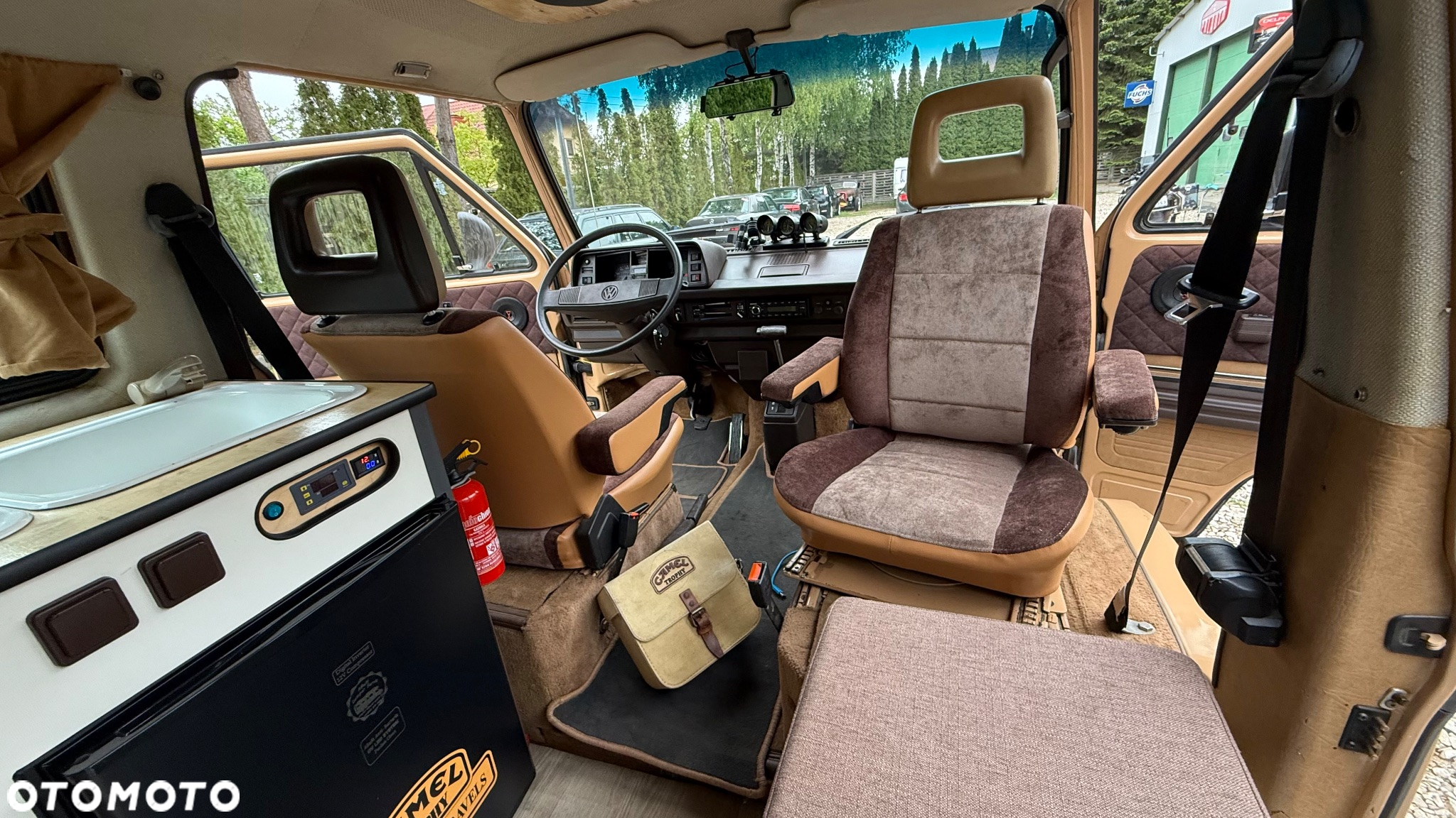Volkswagen Transporter - 28