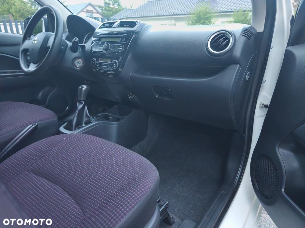 Mitsubishi Space Star 1.2 Intense - 10