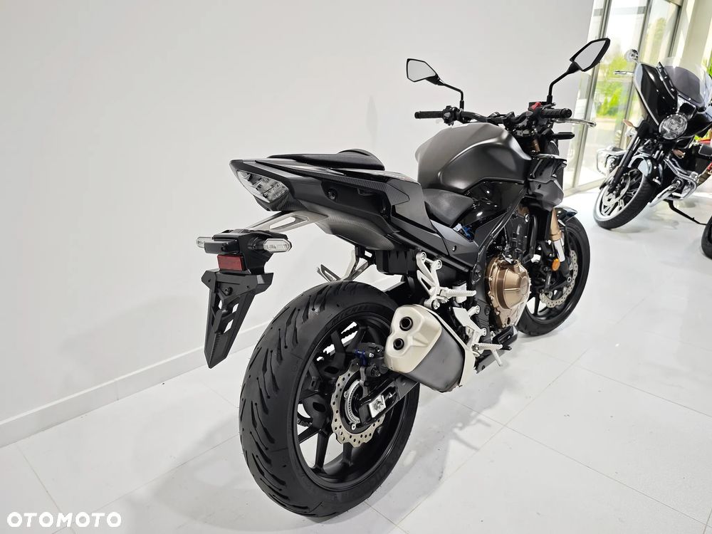 Honda CB - 9
