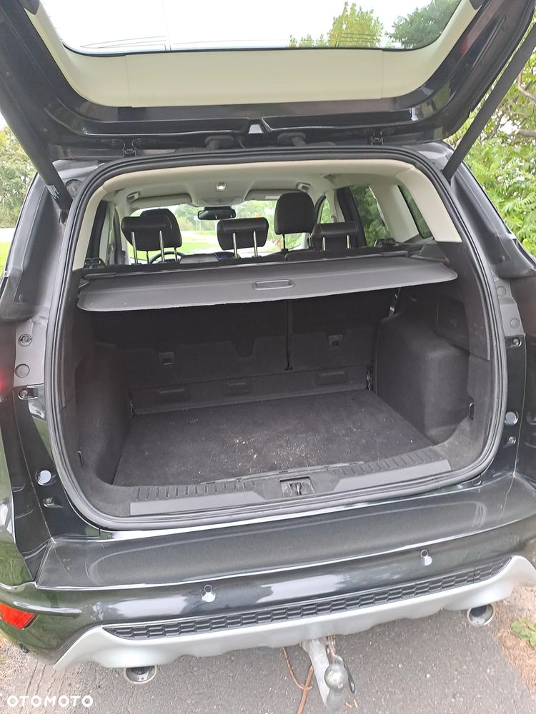 Ford Kuga - 4