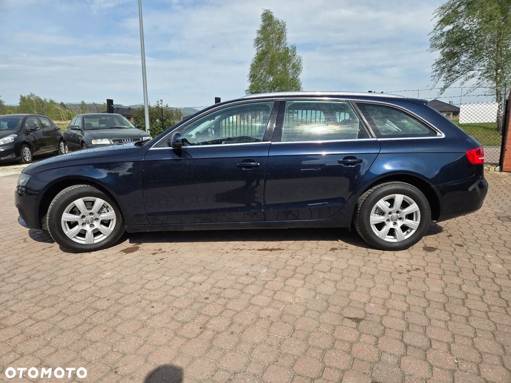 Audi A4 Avant 2.0 TDI DPF Attraction - 6
