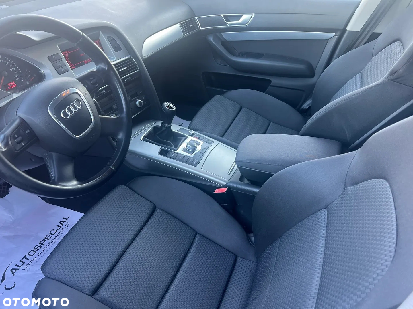 Audi A6 Avant 2.0 TDI - 11
