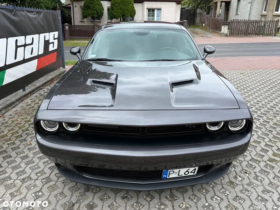 Dodge Challenger Automatik R/T Plus - 2