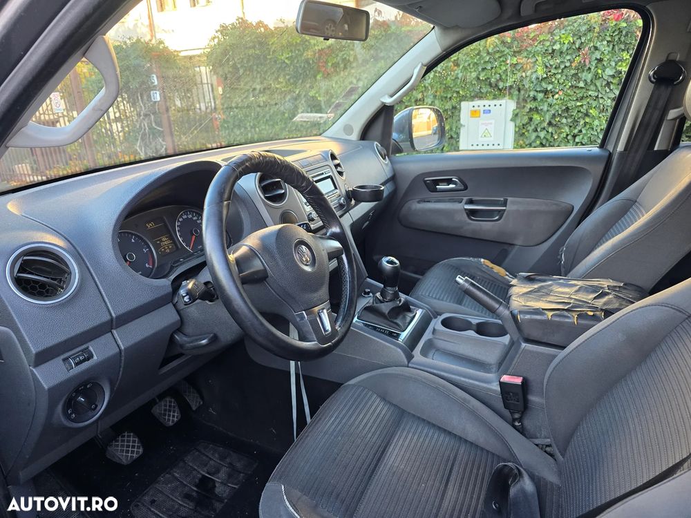 Volkswagen Amarok - 8