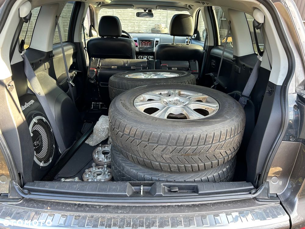 Mitsubishi Outlander 2.2 DI-D 4WD Instyle - 6