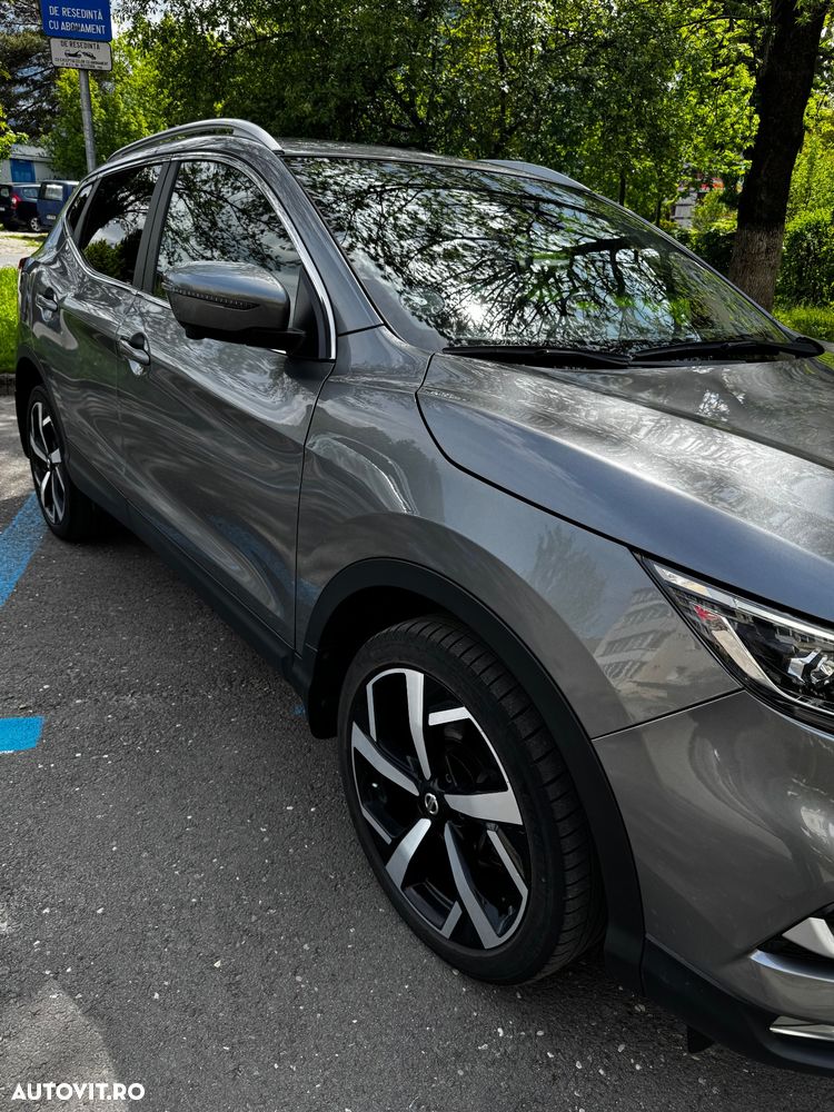 Nissan Qashqai 1.3 DIG-T DCT TEKNA - 2