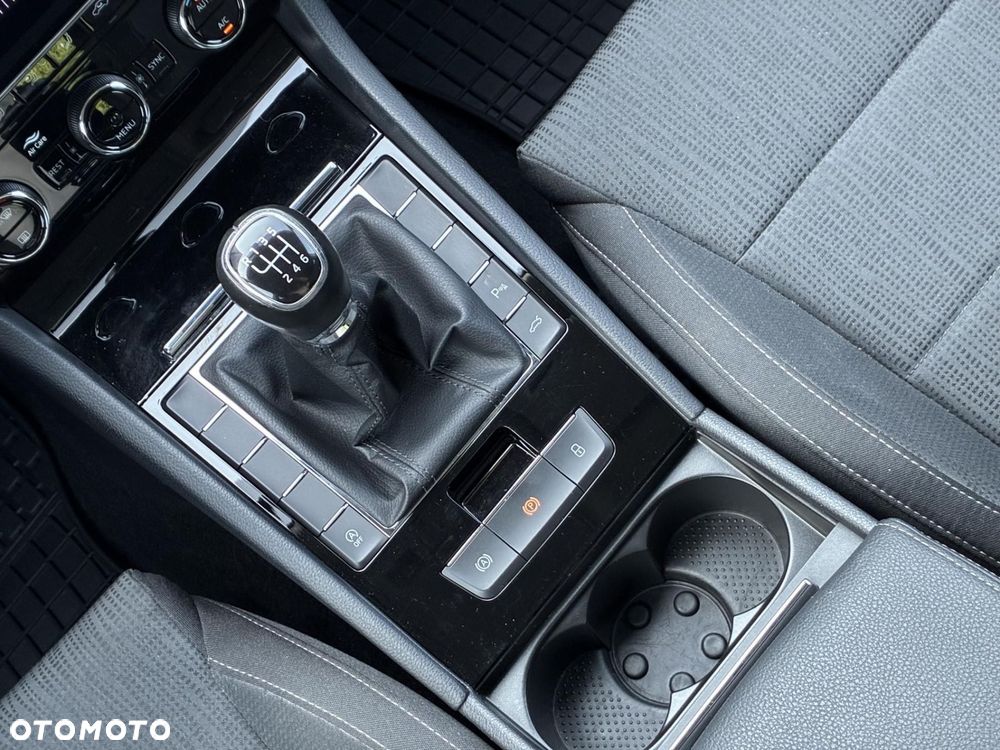 Skoda Superb - 28