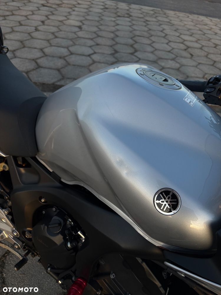 Yamaha FZ6 - 14