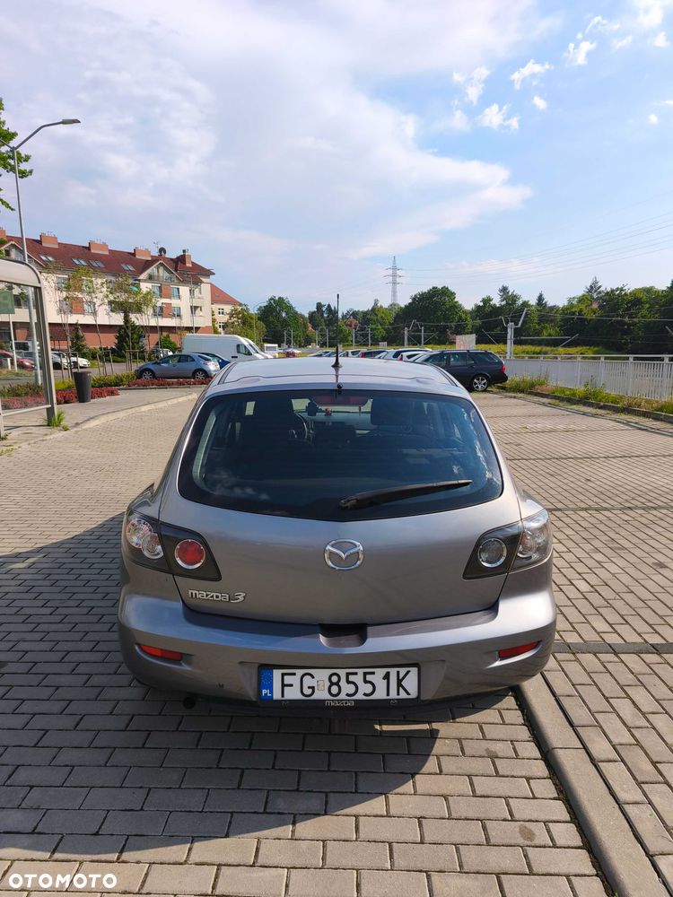 Mazda 3 - 5