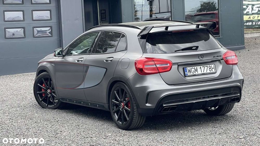 Mercedes-Benz GLA - 7