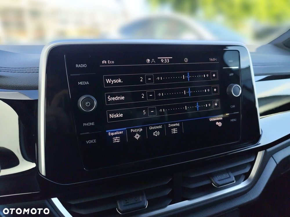 Volkswagen T-Roc 1.5 TSI R-Line DSG - 30