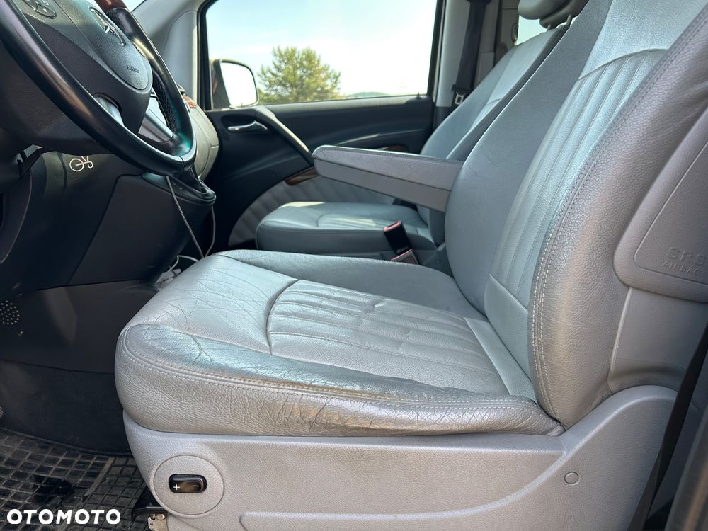 Mercedes-Benz Viano - 8