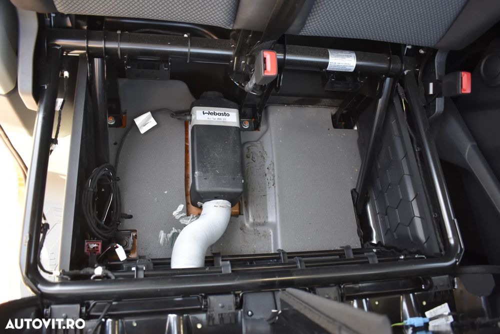 Volkswagen Crafter L4 Furgon - 10
