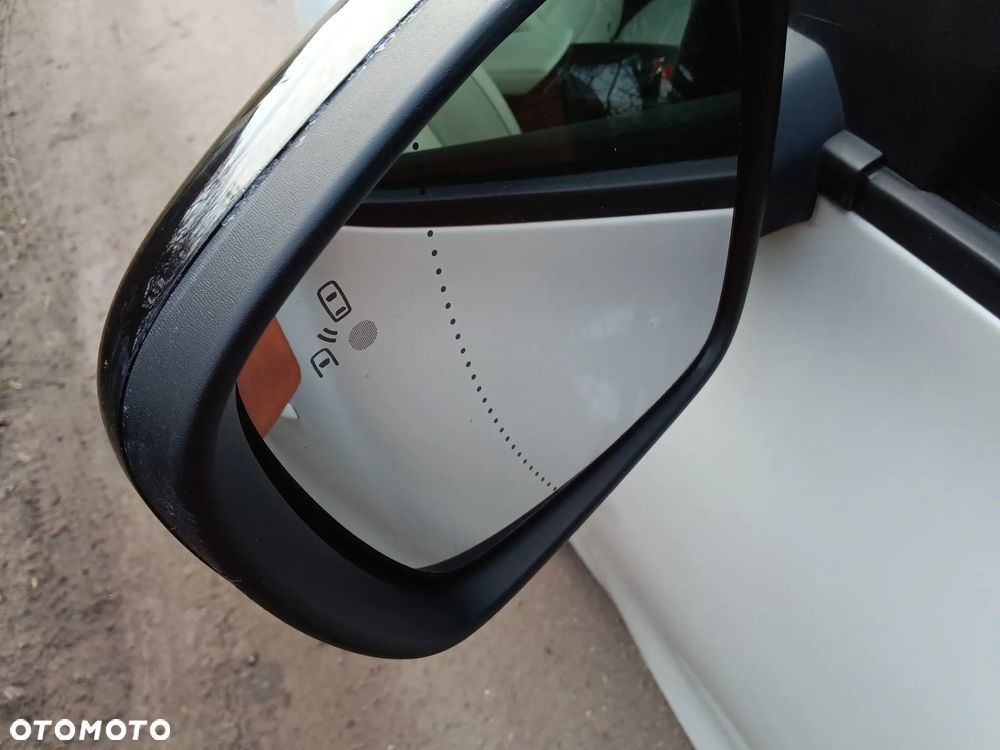 Renault Scenic Energy TCe 130 S&S Bose Edition - 18