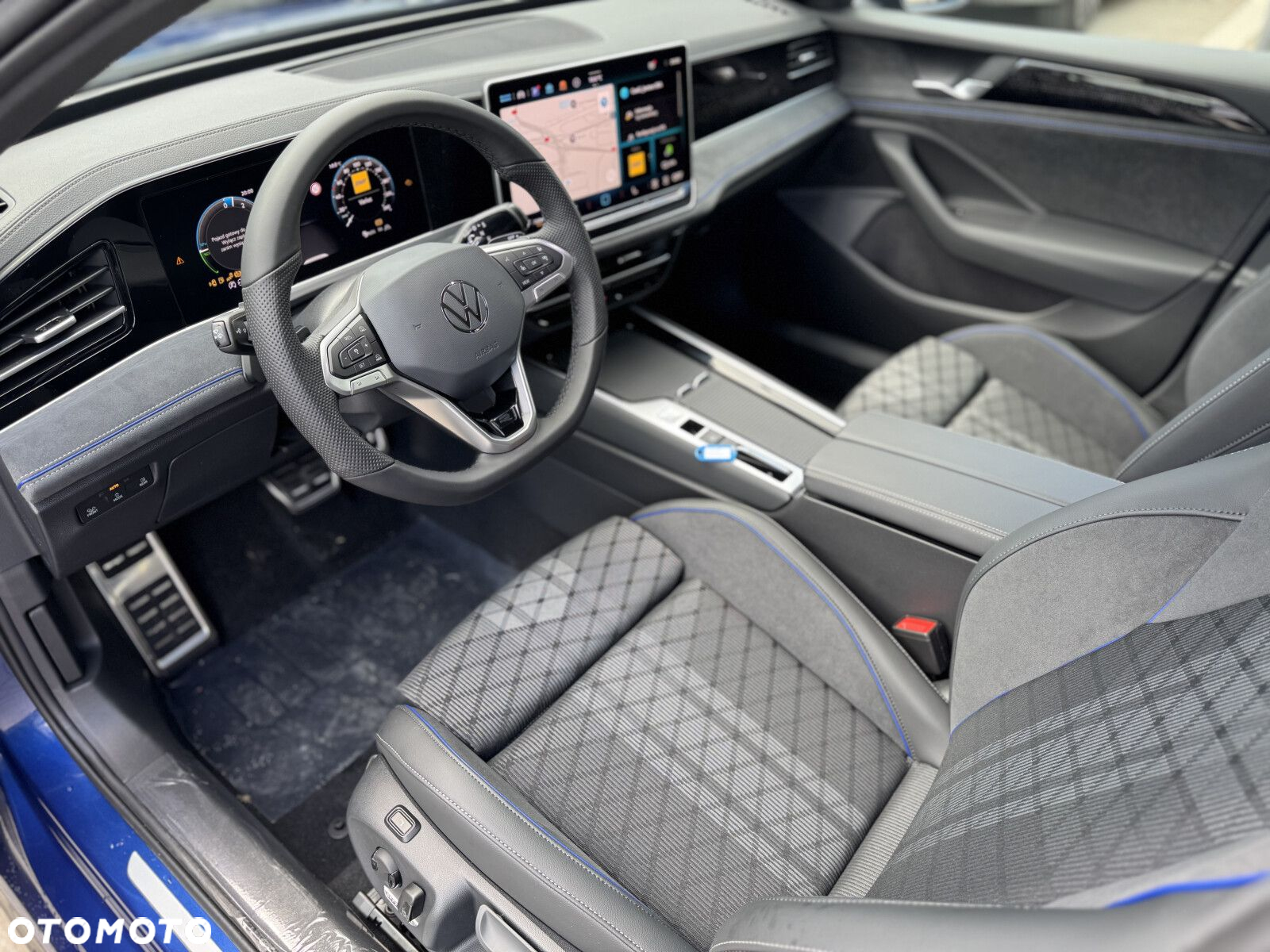 Volkswagen Passat - 9