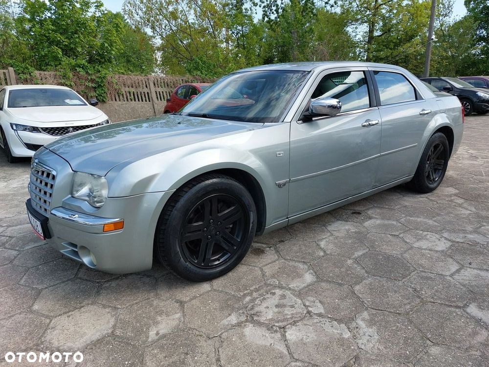 Chrysler 300C - 5