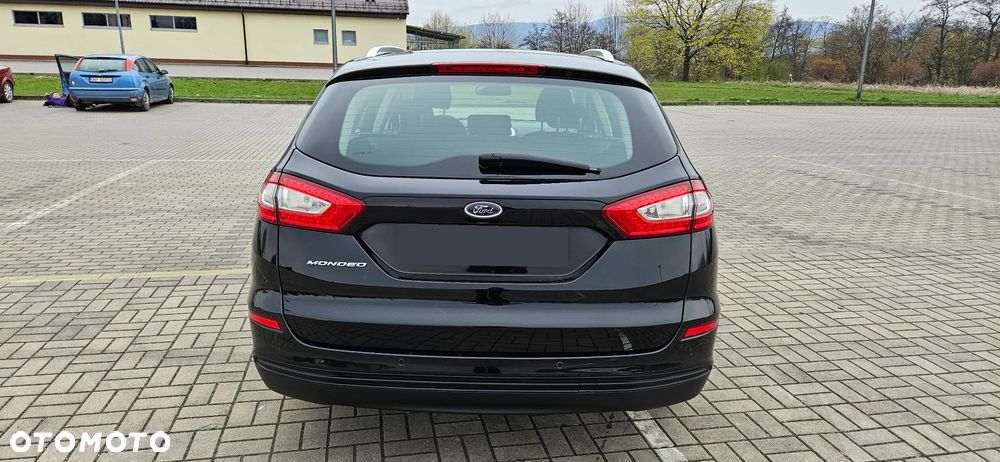 Ford Mondeo 2.0 EcoBlue Titanium - 17