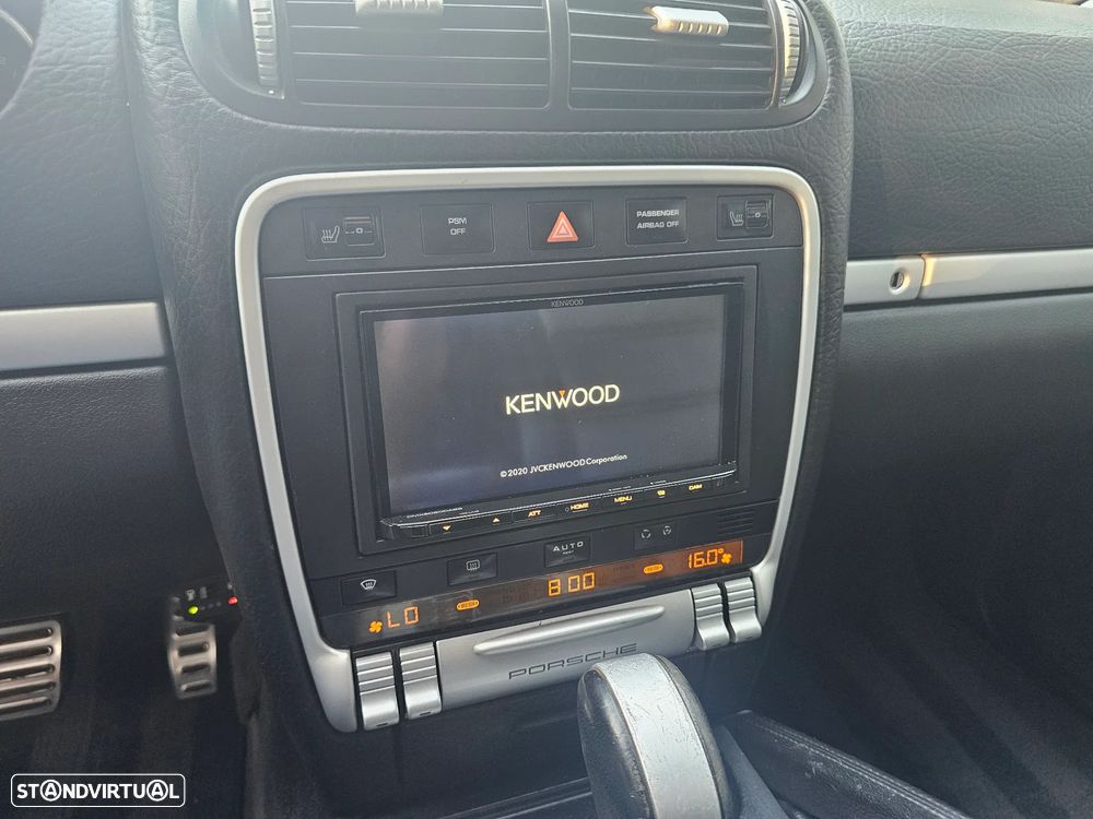 Porsche Cayenne S Tiptronic - 27