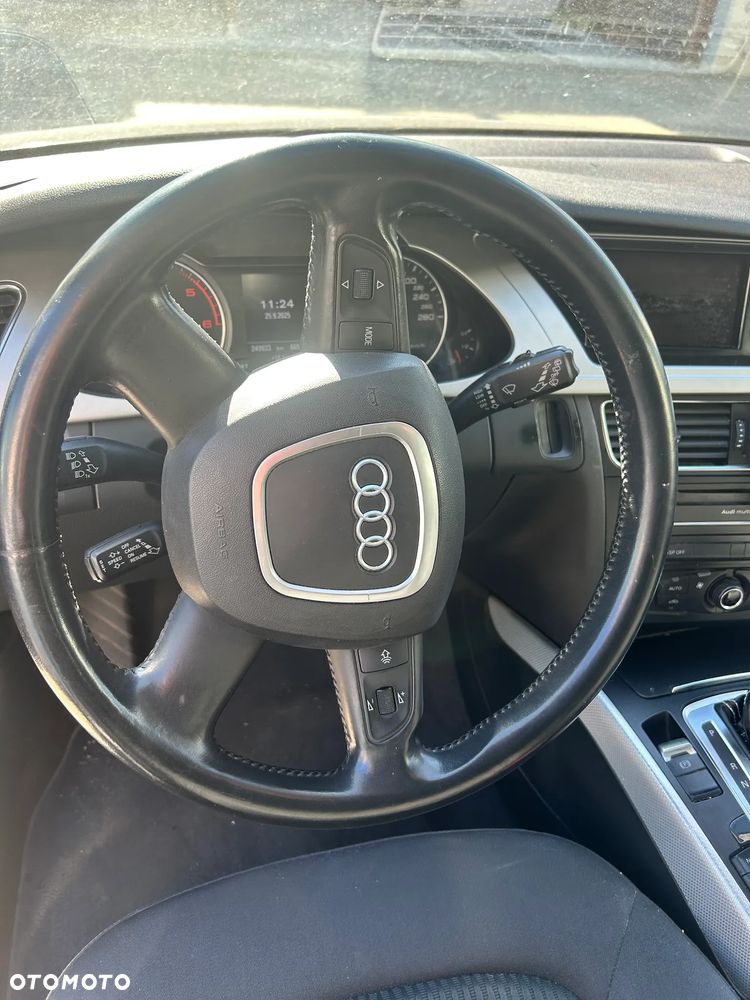 Audi A4 Avant 2.0 TDI Multitronic - 7