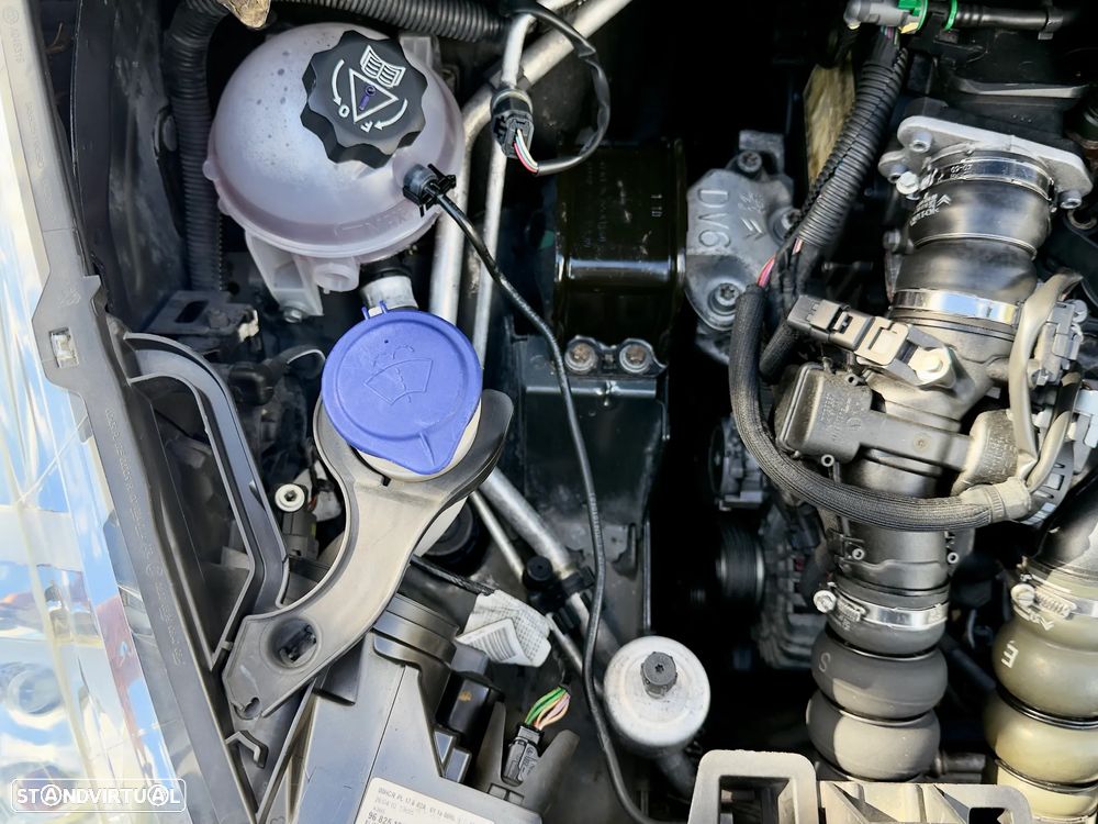 Peugeot 5008 1.6 HDi Premium - 44