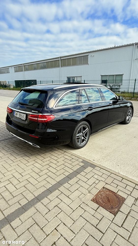 Mercedes-Benz Klasa E 300 de 4Matic 9G-TRONIC AMG Line - 32