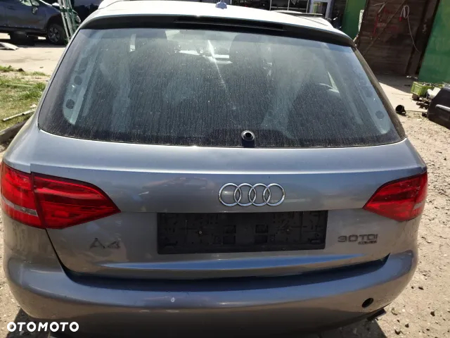 Klapa bagażnika Audi A4 B8 kombi, kod LY7G - 2