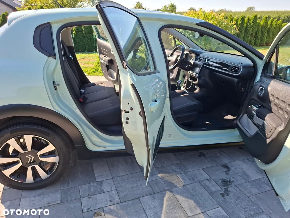 Citroën C3 1.2 PureTech Shine - 22