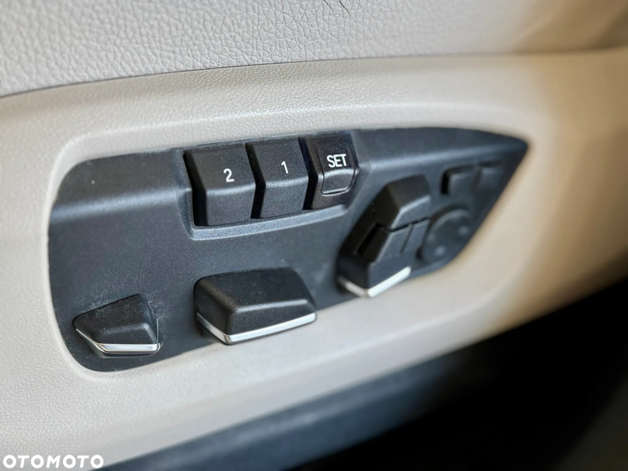BMW X5 xDrive30d - 16