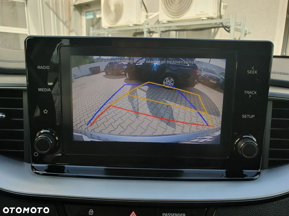 Kia XCeed 1.5 T-GDI M - 35