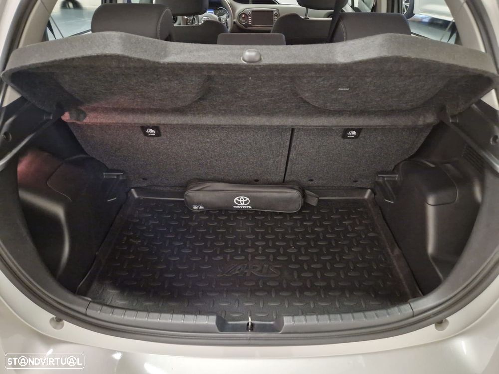 Toyota Yaris - 11