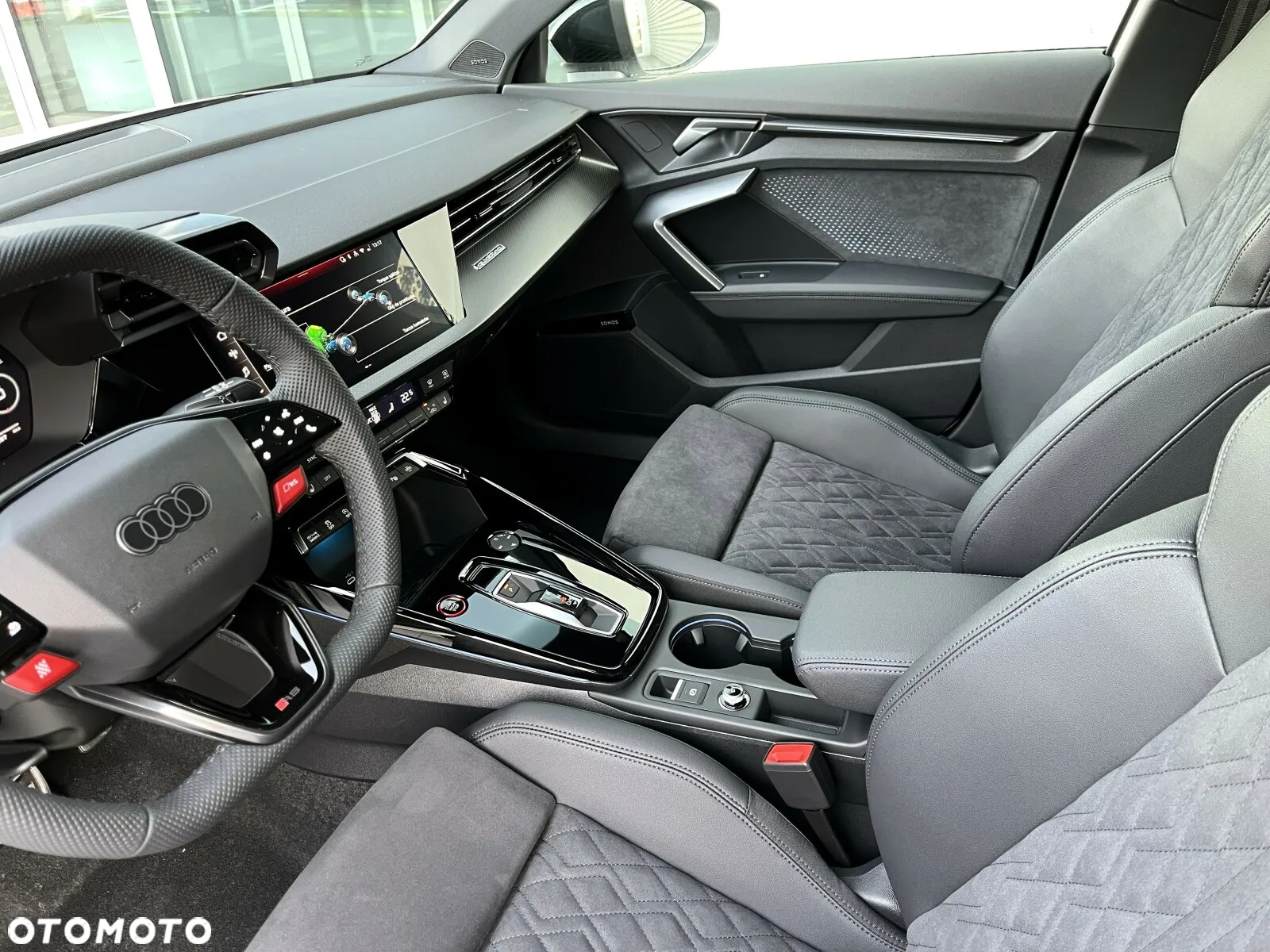 Audi RS3 Sportback TFSI Quattro S tronic - 27