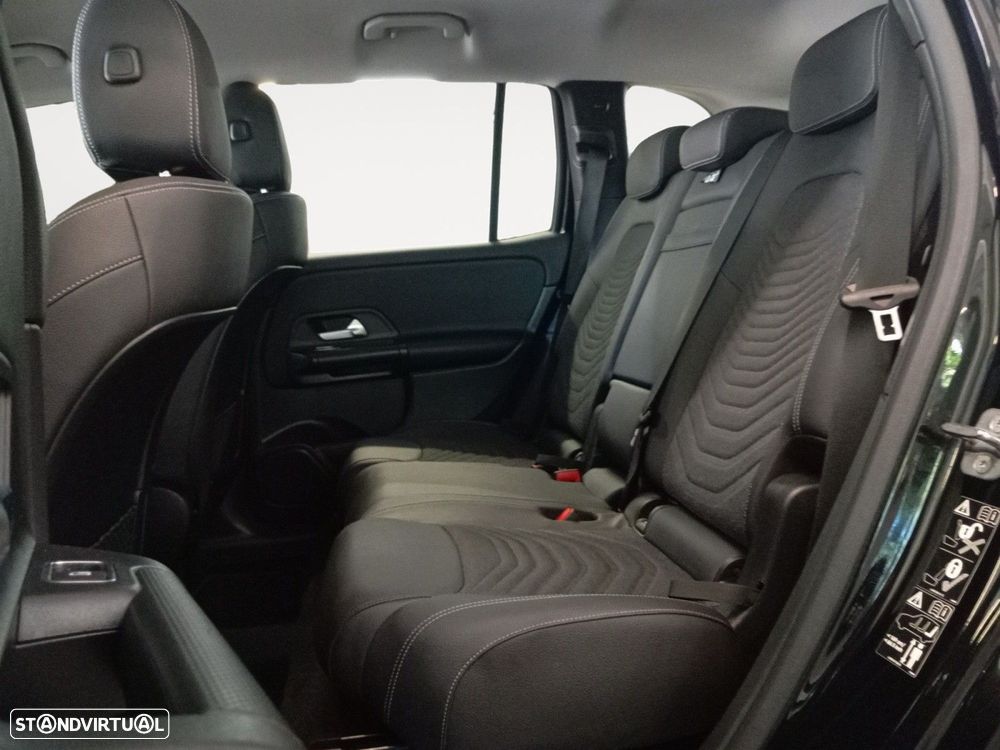 Mercedes-Benz GLB 180 d - 13