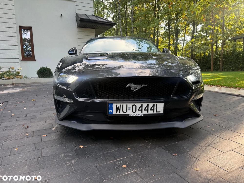 Ford Mustang - 2